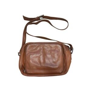 GH Bass Co. Women's Brown Genuine Leather Crossbody Bag Purse Casual Everyday.